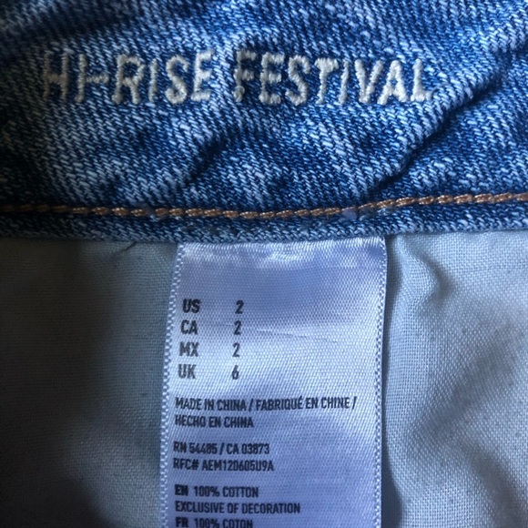 American eagle outfitters hi-rise festival embroidered cutoff Jean shorts Size 2 - Picture 5 of 5